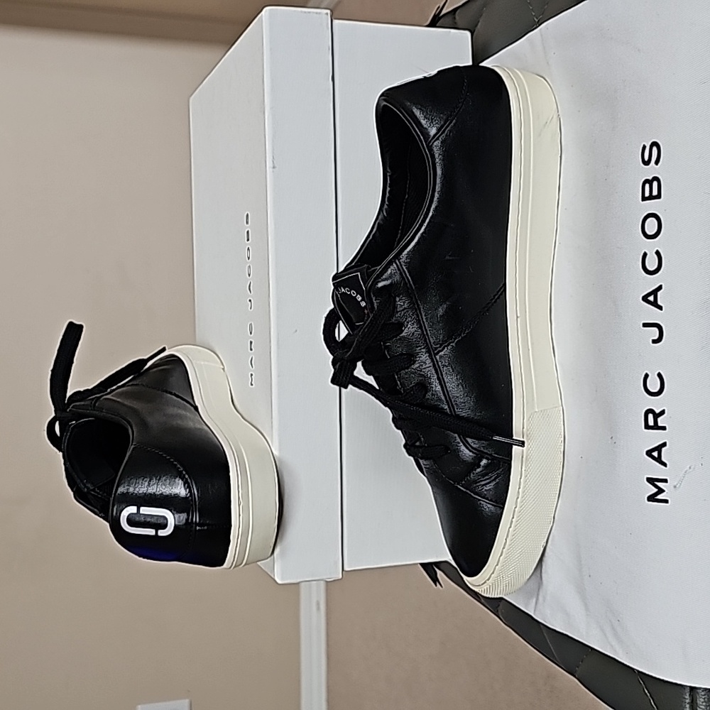 Marc jacobs sneakers size 8 (38).